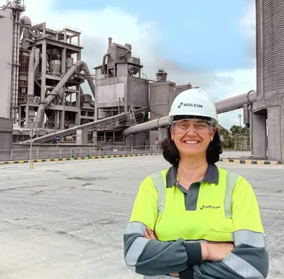 Mariola López asume la dirección de la planta de Holcim en Jerez