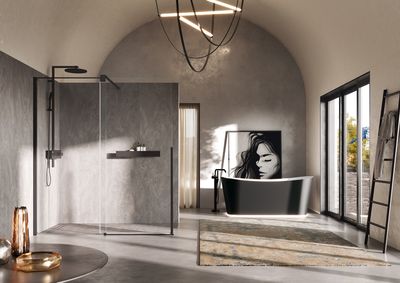 Experiencia de ducha sin barreras con mamparas abiertas de elegancia personalizada